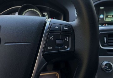 Volvo V60 I Kombi Facelifting 2.0 T3 DRIVE-E 152KM 2016 Volvo V60 T3 152KM SKORA BEZWYPADKOWY navi MANUAL gwarancja 2.0, zdjęcie 23