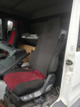 FOTEL LEWY KIEROWCY MAN TGL TGM 700 ZŁ NETTO