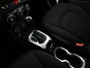 Jeep Renegade SUV 2.0 MultiJet 140KM 2015 Jeep Renegade 4x4 automat navi klima auto grzane, zdjęcie 26