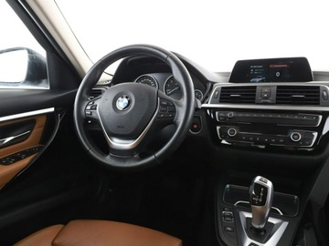 BMW Seria 3 F30-F31-F34 Limuzyna Facelifting 2.0 330e 252KM 2018 BMW 330 PHEV full LED skóra navi czujniki, zdjęcie 15