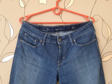 LEVIS-SUPER SPODNIE 28/32 K3