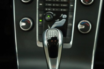 Volvo S60 II Sedan Facelifting 2.0 D4 DRIVE-E 190KM 2017 Volvo S60 D4, Salon Polska, 187 KM, Skóra, Xenon, zdjęcie 10