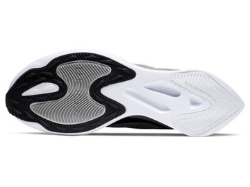Nike buty sportowe BQ3202-001_Zoom Gravity rozmiar 40,5