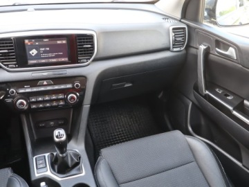 Kia Sportage IV SUV Facelifting 1.6 GDI 132KM 2018 Kia Sportage 1.6 GDI, Salon Polska, Serwis ASO, zdjęcie 7