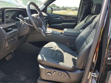 Cadillac Escalade III 2021 Cadillac Escalade Premium Luxury Platinum 2021 6.2 Benzyna 420KM, zdjęcie 7