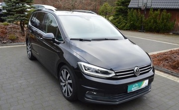 Volkswagen Touran III 2.0 TDI SCR 190KM 2019 Volkswagen Touran 2,0 TDI 190 KM 7 Osobowy FULL LED HIGH-LINE Alcantara Na, zdjęcie 8