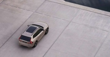 Volvo XC60 II Crossover Facelifting 2025 2.0 B5 Mild-Hybrid 250KM 2026 Volvo XC 60 Dostepny od reki - kamera 360 - dach panoramiczny 2.0 Hybryda, zdjęcie 3