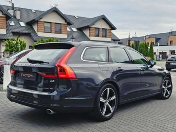 Volvo V90 II Kombi 2.0 D3 150KM 2017 Volvo V90 ___MOMENTUM 2.0D3 150KM FULL LED Virtual Skora Navi Kamera___Gwa, zdjęcie 5
