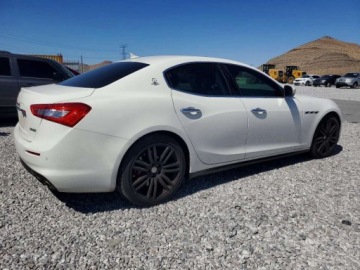 Maserati Ghibli III 2018 Maserati Ghibli S 2018 3.0 Benzyna 424KM, zdjęcie 3