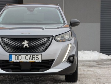 Peugeot 2008 II SUV 1.2 PureTech 130KM 2022 Peugeot 2008 Rezerwacja 1.2 Benzyna 130KM, zdjęcie 3