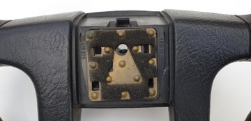 VW PASSAT B3 VOLANT PLASTOVÁ