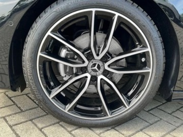 Mercedes Klasa A W177/V177 Hatchback Facelifting 1.3 200 163KM 2025 MERCEDES-BENZ A Klasa 200 AMG Line 1.3 (163KM) 2025, zdjęcie 3