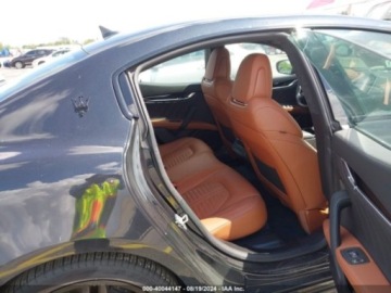 Maserati Ghibli III 2023 Maserati Ghibli Modena 2023 3.0l 3.0 Benzyna 424KM, zdjęcie 13