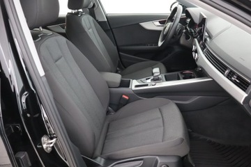 Audi A4 B9 Limousine Facelifting 2.0 35 TFSI 150KM 2023 Audi A4 35 TFSI, Salon Polska, 1. Właściciel, zdjęcie 8