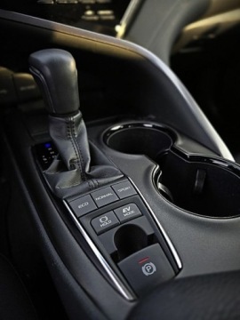 Toyota Camry IX Sedan 2.5 Hybrid Dynamic Force 218KM 2022 Toyota Camry Toyota Camry 2.5 Hybrid Comfort CVT FV23 Gwarancja Salon PL, zdjęcie 10