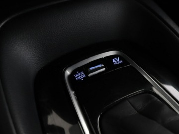 Toyota Corolla XII Hatchback 1.8 Hybrid 122KM 2020 Toyota Corolla automat navi kamera ACC LED, zdjęcie 29