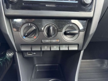 Skoda Rapid II Liftback Facelifting 1.0 TSI 95KM 2018 Skoda RAPID TSI 95KM Ambition Alarm Bluetooth Klimatyzacja SalonPL FV, zdjęcie 9
