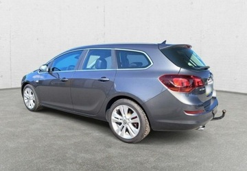 Opel Astra J Sports Tourer 2.0 CDTI ECOTEC 160KM 2011 Opel Astra BDB STAN - hak - nawigacja - klima dwustrefowa - kamera 2.0, zdjęcie 6