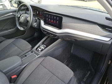 Skoda Octavia IV Liftback 2.0 TSI 190KM 2023 Skoda Octavia 2.0TSI 190KM DSG 4x4 Wersja Style Salon Polska 2.0 Benzyna, zdjęcie 25