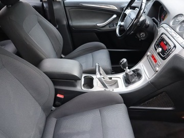 Ford S-Max I Van 2.0 TDCi 140KM 2007 Ford S-Max 2.0 TDCi, 7 miejsc, Klima, Klimatronic, zdjęcie 8