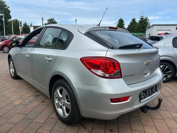 Chevrolet Cruze Hatchback 5d 1.8 16V DOHC 141KM 2012 Chevrolet Cruze 1.8 Benzyna Klima Alu Tempomat, zdjęcie 4
