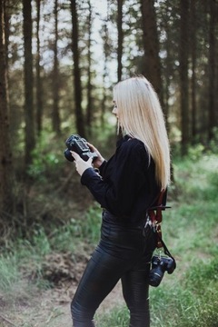 КОЖАНАЯ ШРУКА ДЛЯ ФОТОГРАФИИ КРАСНАЯ 3.3 КРОВЬ