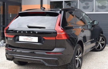 Volvo XC60 II 2022 Volvo XC 60 2.0 B4 AWD R Design Plus Dark Automatic Virtual Skora Navi Le, zdjęcie 14