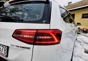 Volkswagen Passat B8 Variant 2.0 TDI 190KM 2015 Volkswagen Passat Variant Volkswagen Passat Variant 2.0 TDI SCR 4Motion DS, zdjęcie 11