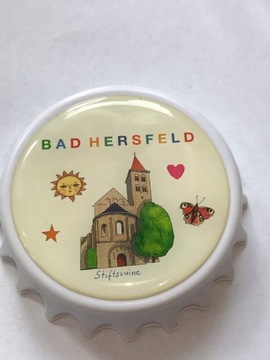 MAGNES MAGNEZ LODÓWKĘ BAD HERSFELD NIEMCY OTWIERAC