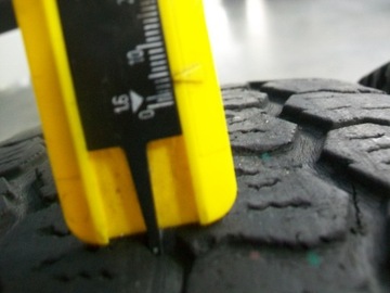 MAXXIS VANPRO AS 205/75 R16C 4-8 мм № 30.