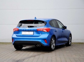 Ford Focus IV Hatchback 1.0 EcoBoost 125KM 2021 Ford Focus 1.0 Benzyna 125KM, zdjęcie 3