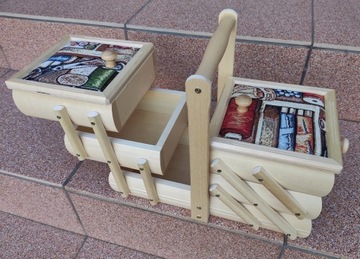 РЕЗЬБОВАЯ МАШИНА ящик - деревянный ящик - с обивкой