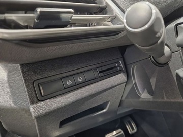 Peugeot 5008 II Crossover Facelifting 1.2 PureTech 130KM 2022 Peugeot 5008 1.2 PureTech GT EAT8 7os. Gwrancja Dealer 1.2 Benzyna 130KM, zdjęcie 15