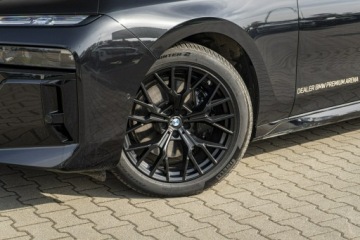 BMW Seria 7 G70 Sedan 3.0 40d 299KM 2026 BMW 740 xDrive Limuzyna - DEMO - Koła zimowe w, zdjęcie 3