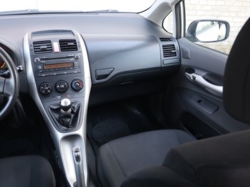 Toyota Auris I Hatchback 1.4 i 16V VVT-i 97KM 2007 Toyota Auris 1.4 VVT-i, Salon Polska, Klima, zdjęcie 7