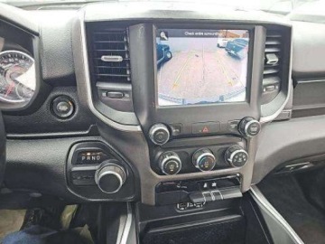  RAM 1500 Big Horn Crew Cab Short Bed 2021 5.7 Benzyna 395KM, zdjęcie 13