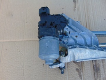 MECHANIZM WYCIERACZKI PRZEDNIEJ FORD FIESTA MK7 EU