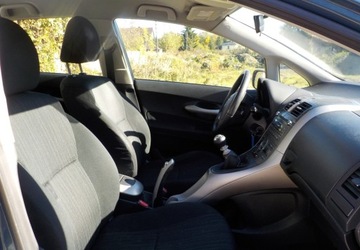 Toyota Auris I Hatchback 2.0 D-4D 125KM 2007 Toyota Auris Diesel Okazja 2.0 Diesel 126KM, zdjęcie 12