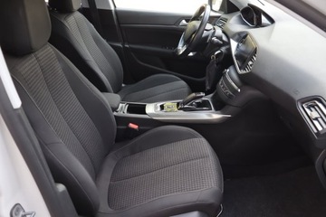 Peugeot 308 II SW Facelifting 1.2 PureTech 130KM 2018 Peugeot 308 1.2 PureTech, Salon Polska, Automat, zdjęcie 8