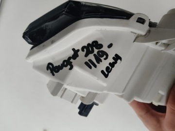 HALOGEN LEVÝ LED PEUGEOT 208 II 19-