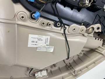 Mercedes GLC X253 C253 Боковые Обшивка двери ЛЕВАЯ