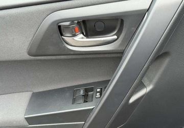 Toyota Auris II Hatchback 5d Facelifting 1.33 Dual VVT-i 99KM 2016 Toyota Auris salon Polska, serwis ASO Toyota, 58 tys km, czujniki park., G, zdjęcie 8
