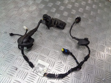 SVAZEK DVEŘE ZADNÍ PRAVÝ FIAT CROMA 1.9 JTDM