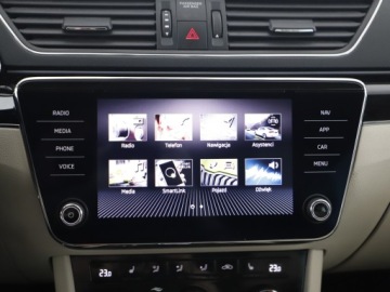 Skoda Superb III Kombi Facelifting 2.0 TDI SCR 200KM 2023 Skoda Superb | Canton Sound System | Kamera Cofani, zdjęcie 17