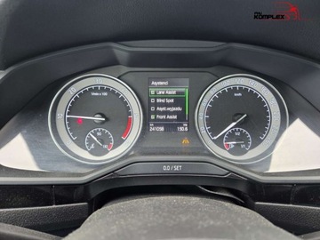 Skoda Superb III Kombi 2.0 TDI 190KM 2017 Skoda Superb 2.0 TDI 190KM Automat Laurin Klement Canton 2.0 Diesel 190KM, zdjęcie 25