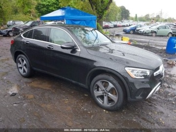 Mercedes GLC C254/X254 2023 Mercedes-Benz GLC 2023r., 4x4, 2.0L 2.0 Benzyna 255KM, zdjęcie 4