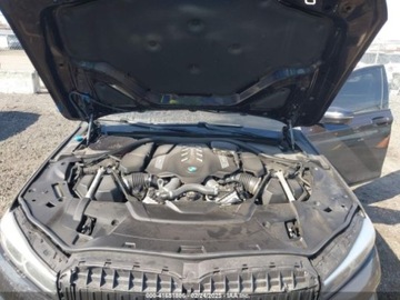 BMW Seria 7 G70 2022 BMW Seria 7 750 I xDrive 2022 4.4l 4.4 Benzyna 523KM, zdjęcie 8