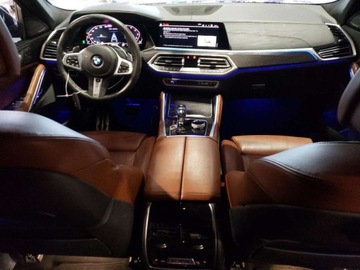 BMW X6 G06 2022 BMW X6 M50I 2022 4.4l 4.4 Benzyna 523KM, zdjęcie 8
