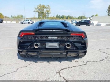 Lamborghini Huracan 2021 Lamborghini Huracan 2021, Evo Coupe, 5.2L od ubezpieczalni 5.2 Benzyna, zdjęcie 4