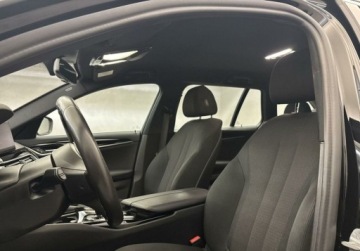 BMW Seria 5 G30-G31 Touring 518d 150KM 2019 BMW Seria 5 BMW 518d Touring, 150 KM Adaptive LED F-ra Vat 23 2.0 Diesel, zdjęcie 11